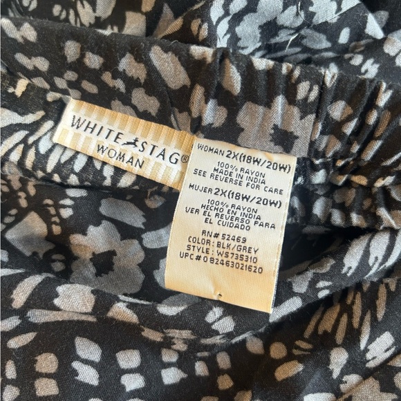 White Stag Floral Black and Gray Women's Rayon Long Skirt Plus Size 2X 18W/20W - Picture 3 of 3
